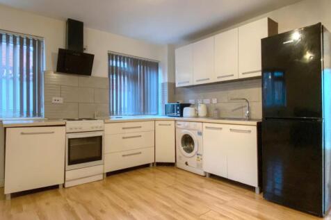 Wellington Street, Luton photo 2