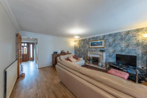 10 Meadow Close-010.jpg