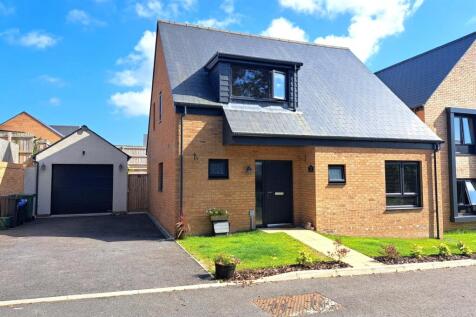 Callington, PL17 - property photo