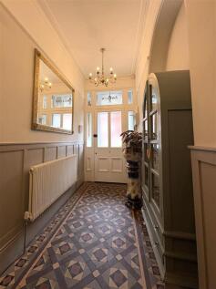 IMG_Hall1.jpeg