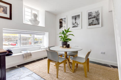 64fafdbf8ce6c_Market House-34