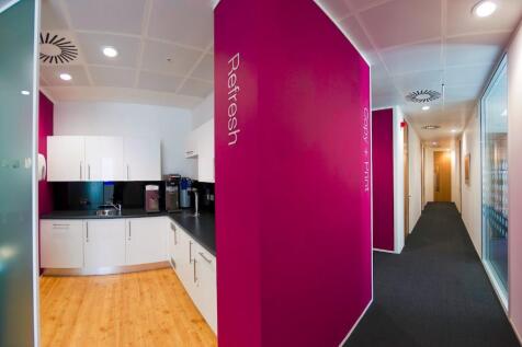 Serviced Office to rent Image 10