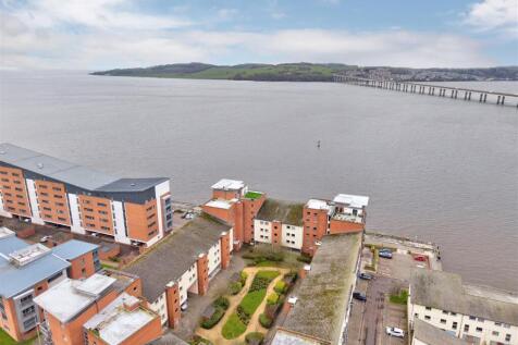 30 Marine Parade Dundee-15.jpg