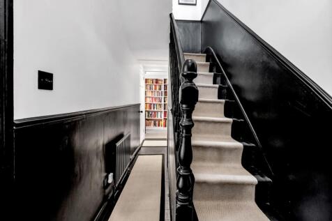 Stairs ground floor 1