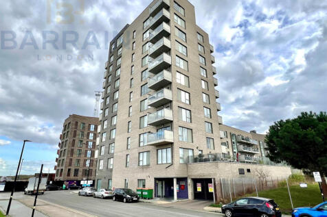 Flat for sale at gallions reach, E16 by barrain lo