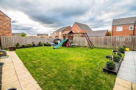 Rear Garden Pic 2.