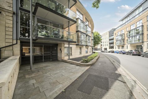 Bristol, BS8 - property photo
