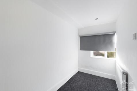 CAM00829P1-PR0276-STILL05