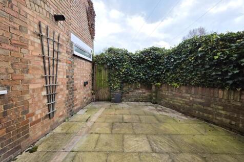 GARDEN 1 