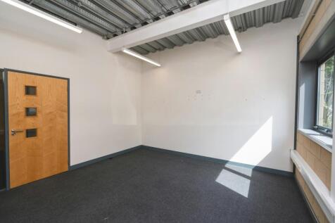 Office to rent Image 7