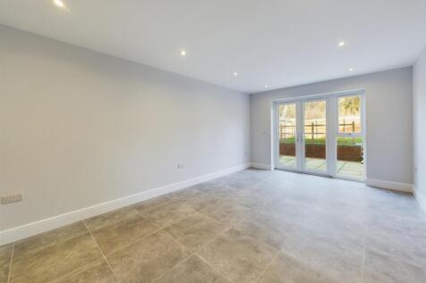 ** PICTURES OF PREVIOUS PLOT - FOR REFERENCE ONLY 