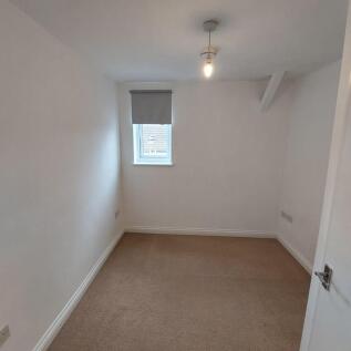 Flat 4, 10 Marlborough Street, Faringdon, Oxfordshire SN7 7JP photo 4