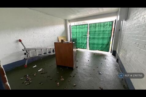 Garage / Utility / Storage Space