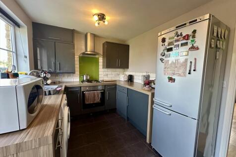 Masonfield Crescent, Lancaster photo 3