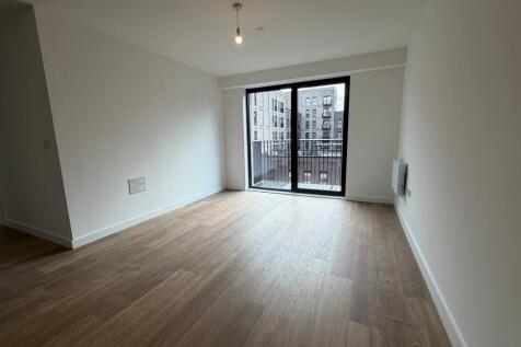 502 Living room