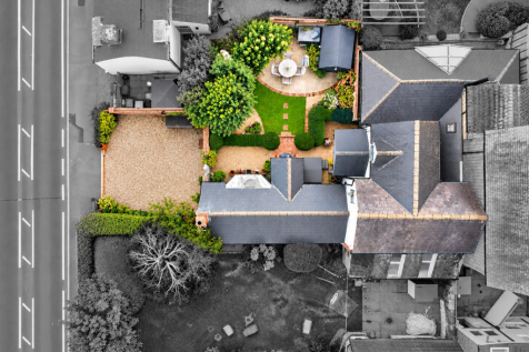 Selective-Colour Aerial Property Highlight.png