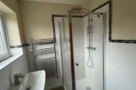 Shower Room (3).jpeg