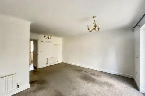 Coppice Grove, Hailsham, East Sussex, BN27 photo 4