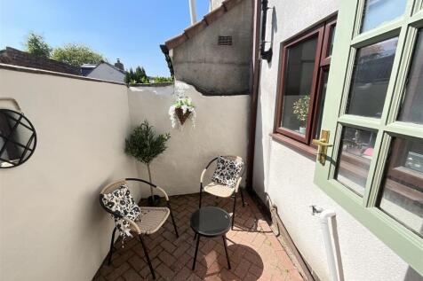 Rear Courtyard