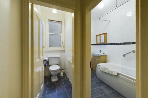 Flat 2 Entrance Hallway