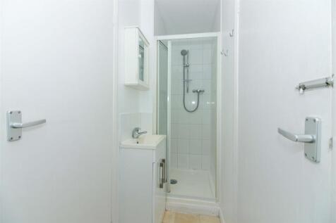 shower room.JPG