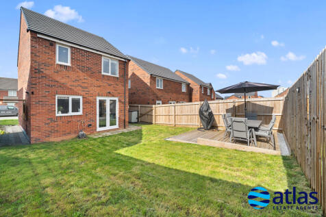 Rear Elevation Of Property &amp; Garden