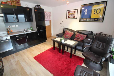 Eden Square Urmston photo 3
