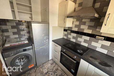 Elderberry Close, Luton photo 4