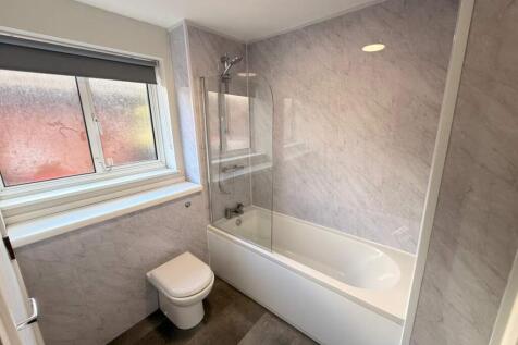 Barnston Way, Hutton, Essex photo 3