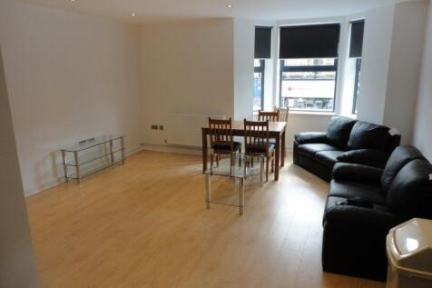 3-bed flat on Albany Road, Roath, £1,755/mo