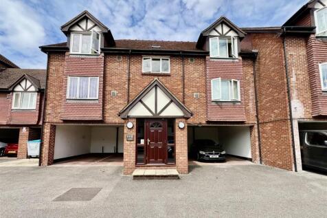 Thackeray Lodge