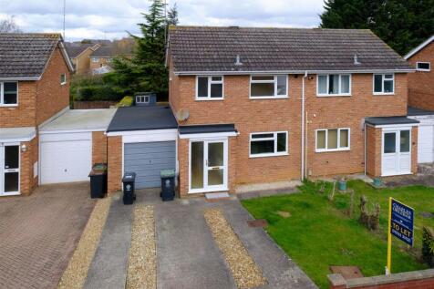 Dryden Way, Higham Ferrers photo 3