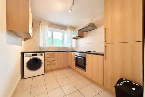 Long Ashton, Westward Gardens, BS41 9HU photo 2