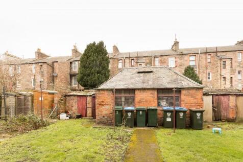 12_Back garden - Copy.jpg