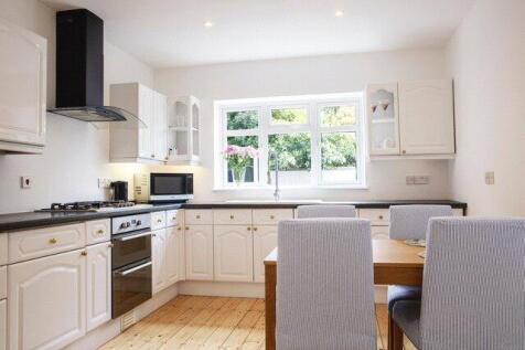 Chislehurst Road, Petts Wood, Orpington, Kent, BR6 photo 4