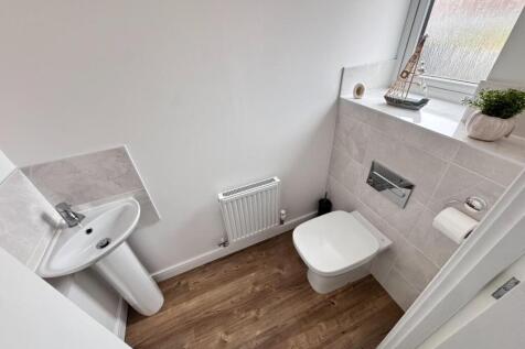 GROUND FLOOR WC
