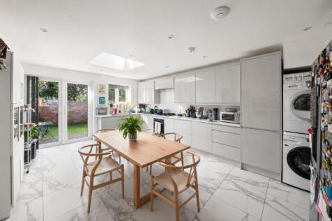 Kitchen.jpg