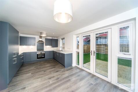 Spelt Avenue, Westham, Pevensey, BN24 photo 3