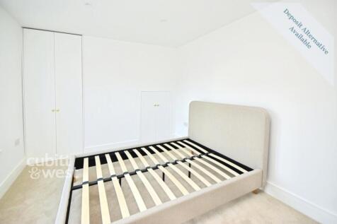 Rookery Way Lower Kingswood KT20 photo 4