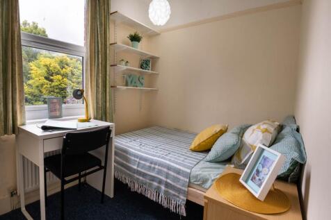 40_St_Martins_Road_C