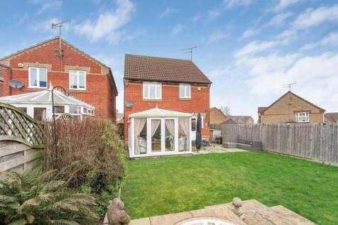 8 Peartree Close, Daventry