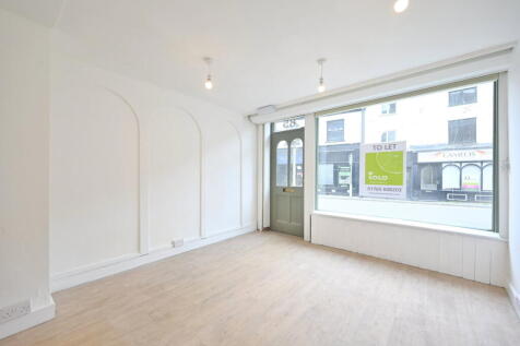 Retail Property (high street) to rent Image 4