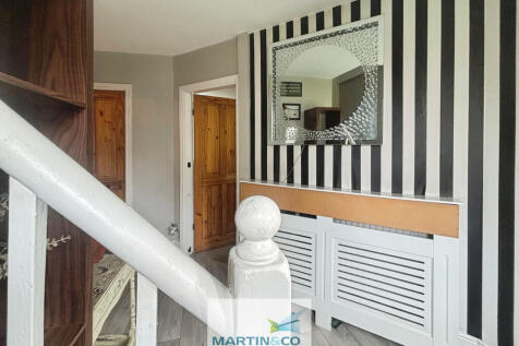 9099a70b-4-4D9C-9...