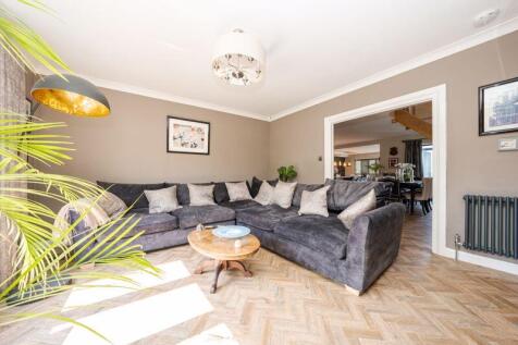 Golf Open 2026 - Selworthy Road, Birkdale (5 min walk) photo 4
