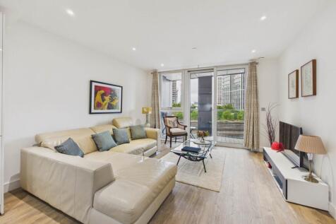 Stylish Two-Bedroom, Two-Bathroom Apartment | Gladwin Tower, Nine Elms Point photo 4