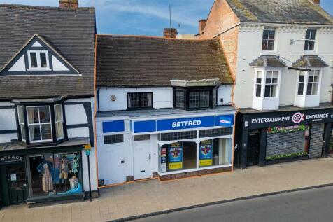 17,WoodSt_Front 1.jpg