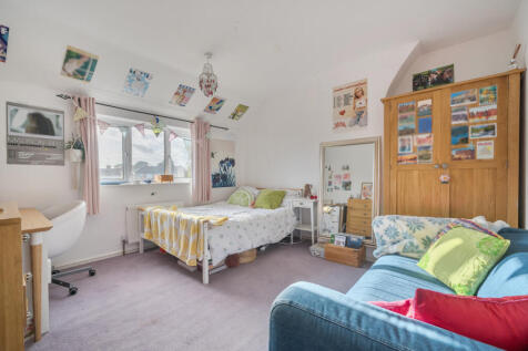 1371775-12-6900e8...