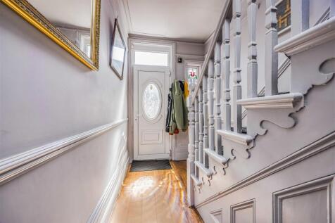 40 Ophir Road, Portsmouth-Small-PorticoMarketing-A