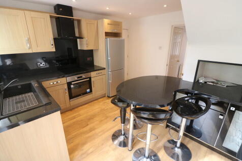 Gillyon Close, Beverley photo 4