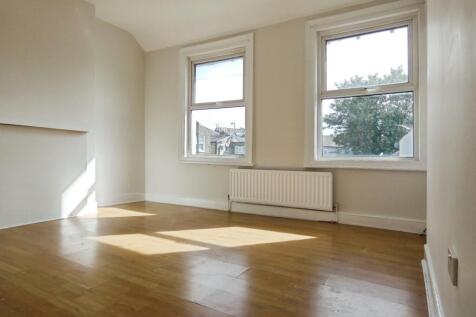 Nursery Road, THORNTON HEATH photo 3
